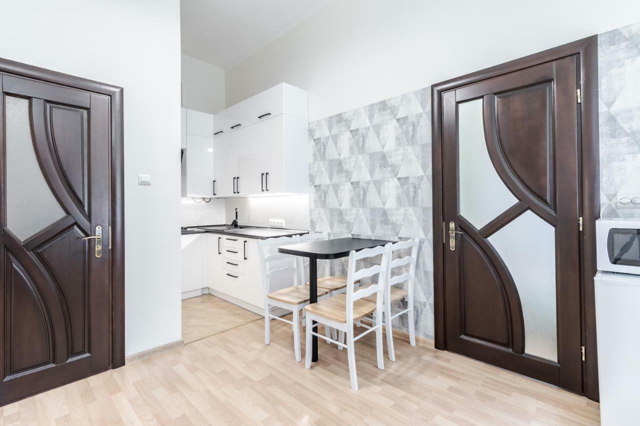 Inshiapartments On Bohomolʹtsya Str Lviv Ngoại thất bức ảnh