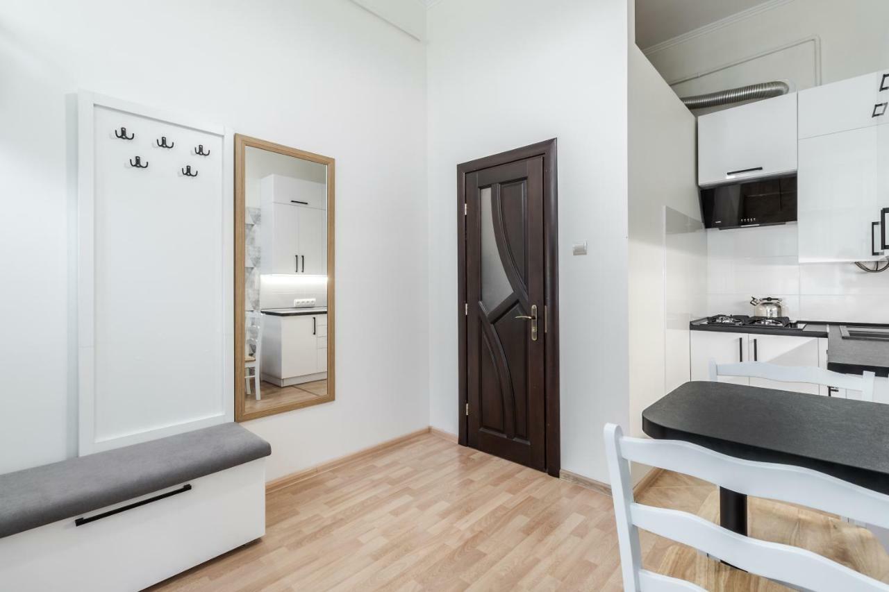 Inshiapartments On Bohomolʹtsya Str Lviv Ngoại thất bức ảnh